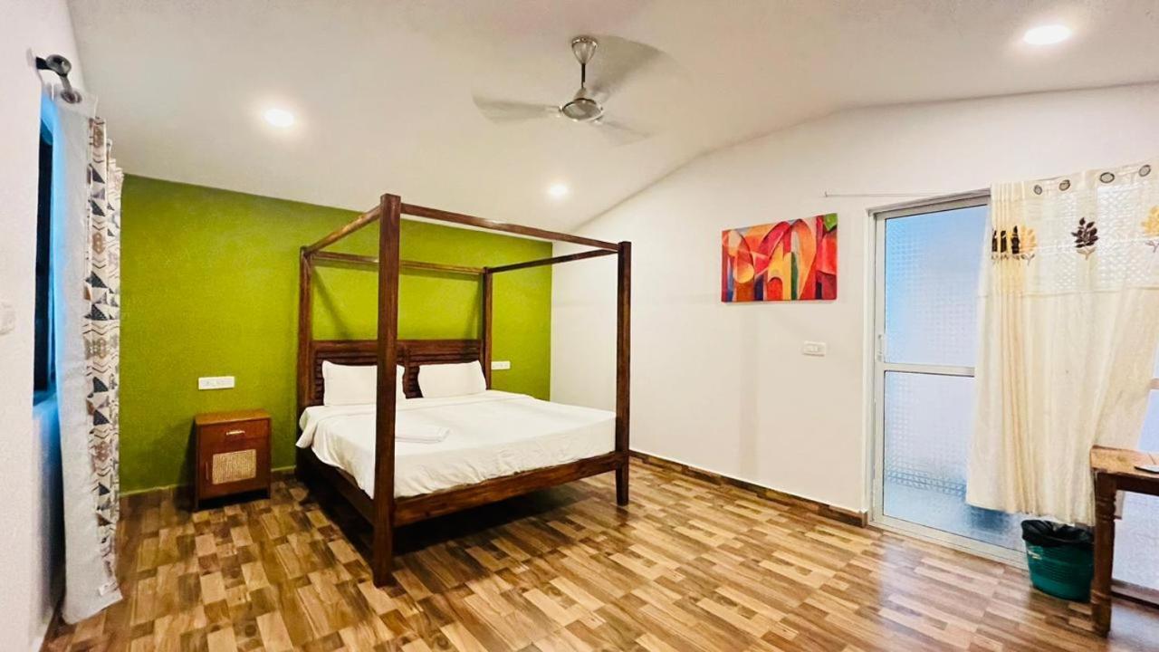 King Villa Goa 帕罗林 外观 照片